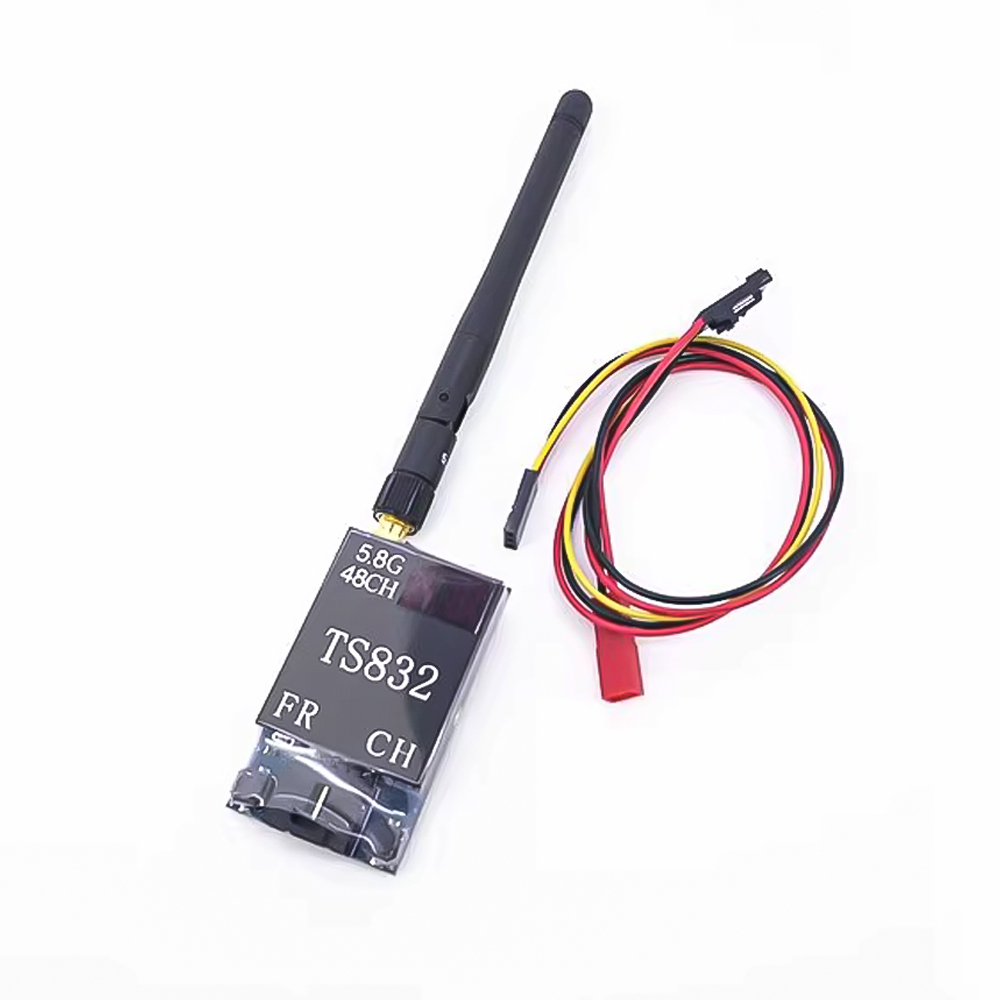 TS832 レシーバー +RC832 +1000TVL カメ - Drone Z のレビューと価格