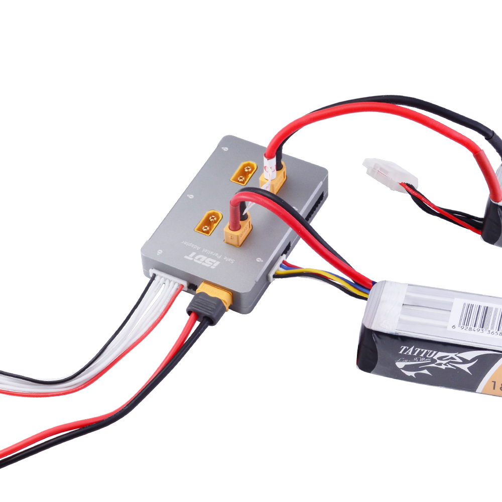 ISDT PC-4860 リポバッテリー充電器 1-8S X - Lipo Parallel Charging Board のレビューと価格